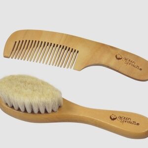 Green Sprouts Wooden Comb and Brush Set
